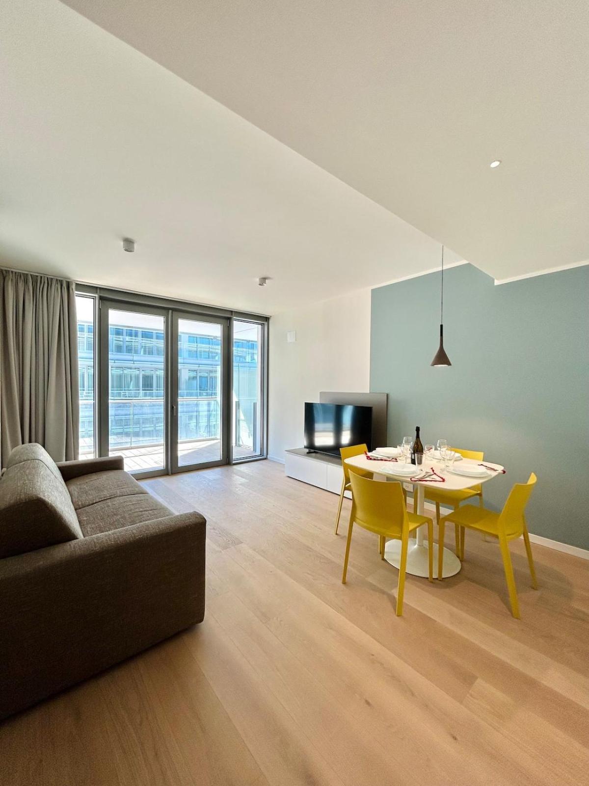 Casa Piano Waterfront Wifi Free Parking Appartamento