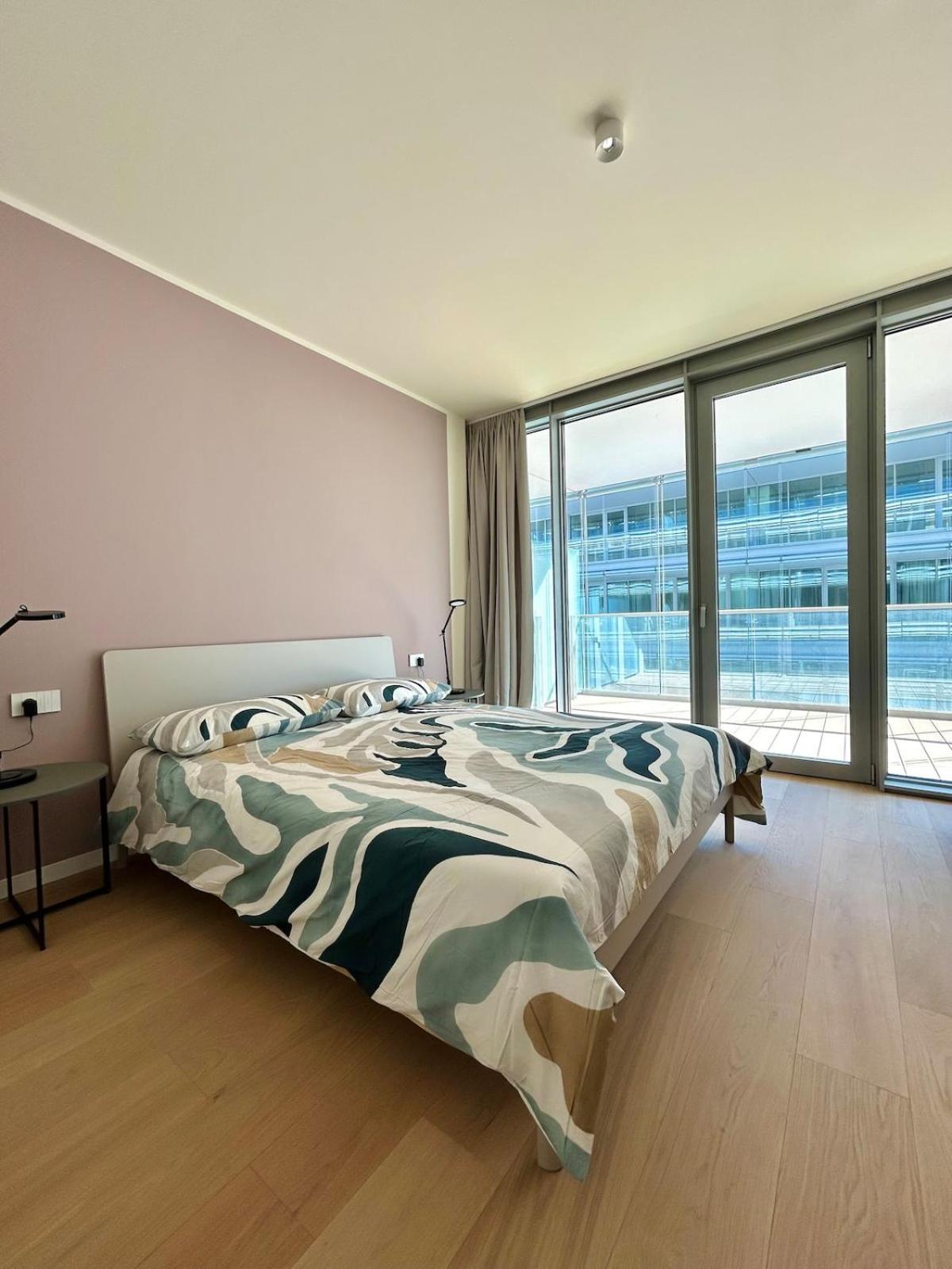 Casa Piano Waterfront Wifi Free Parking Apartamento